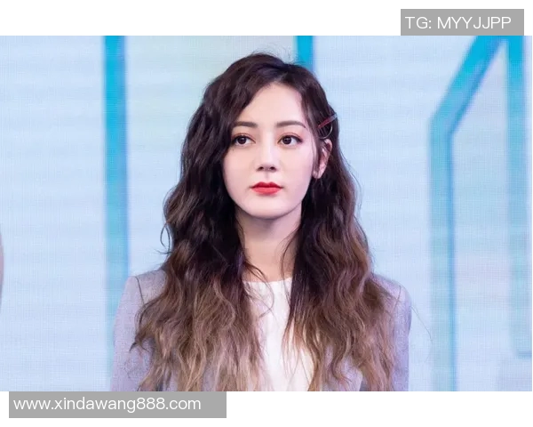 足球明星发型与女生时尚发型的精彩对比与启示